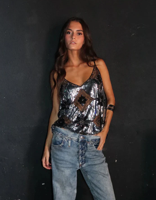Sidney | Ornate Top