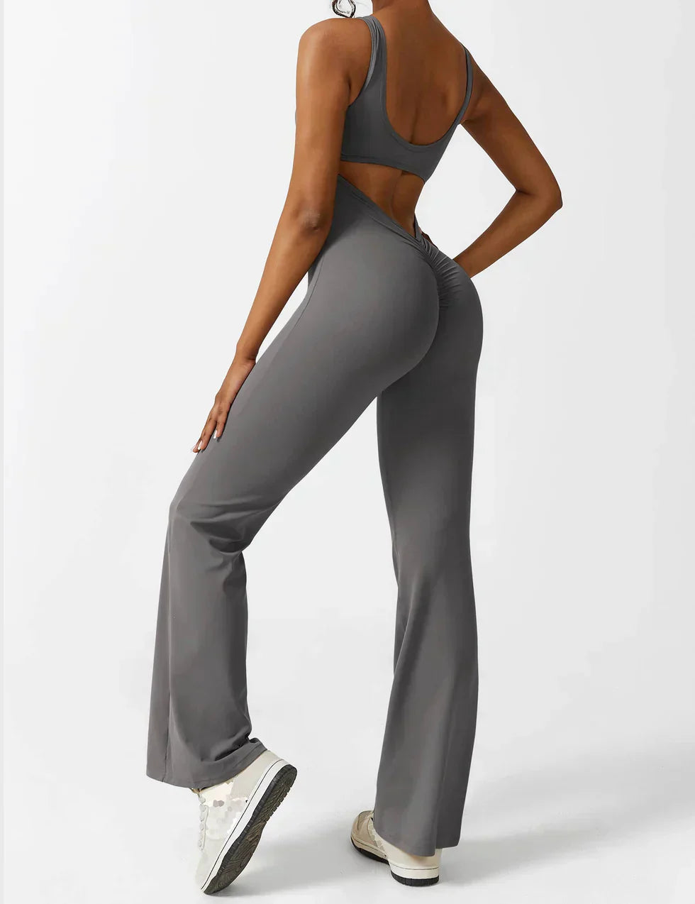 Pyloo Sierra | V-Neck Backless Jumpsuit