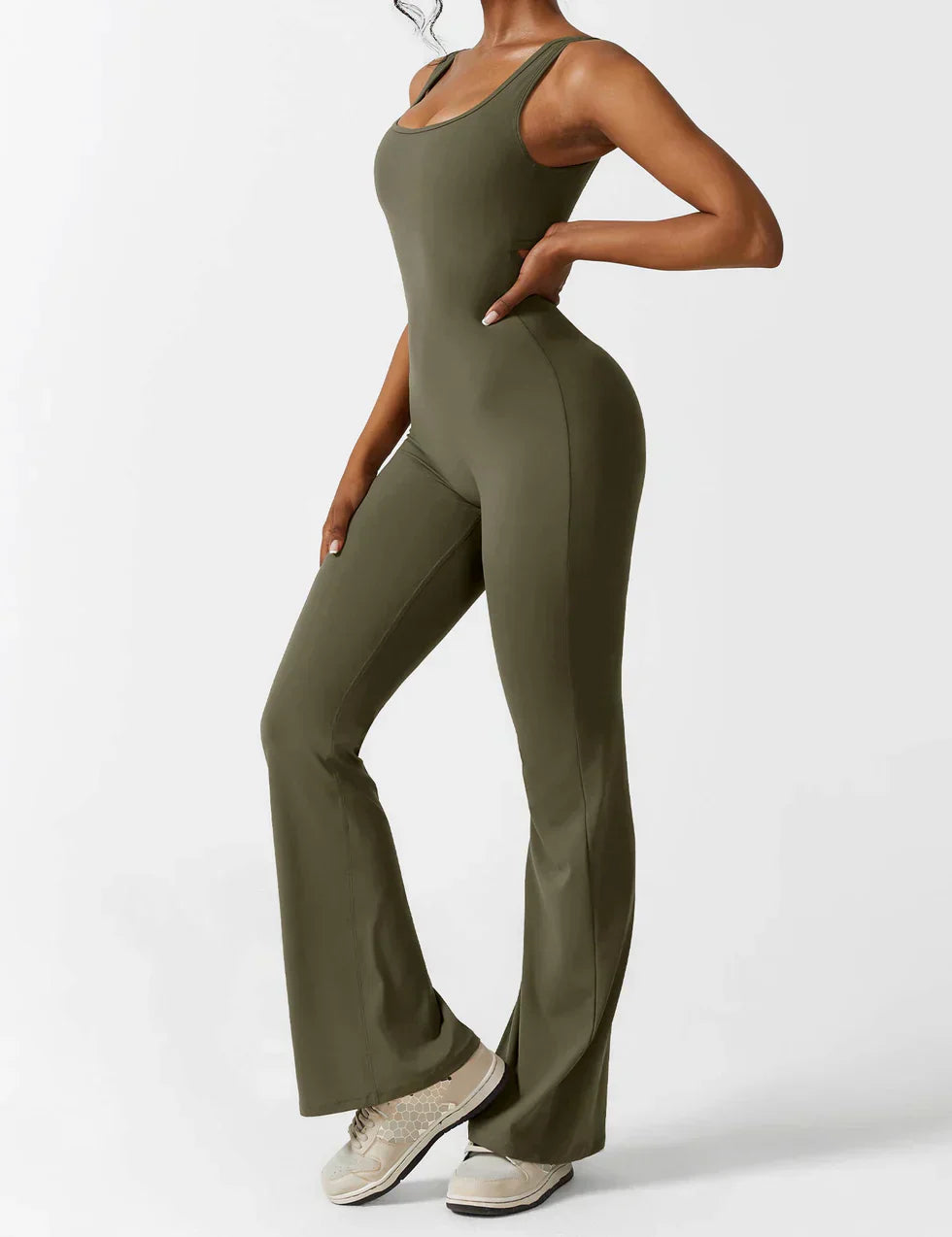Pyloo Sierra | V-Neck Backless Jumpsuit