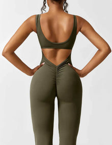 Pyloo Sierra | V-Neck Backless Jumpsuit