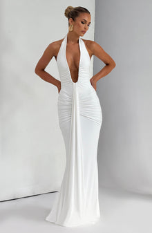 Rosetta | Mermaid Dress & Bold Décolleté