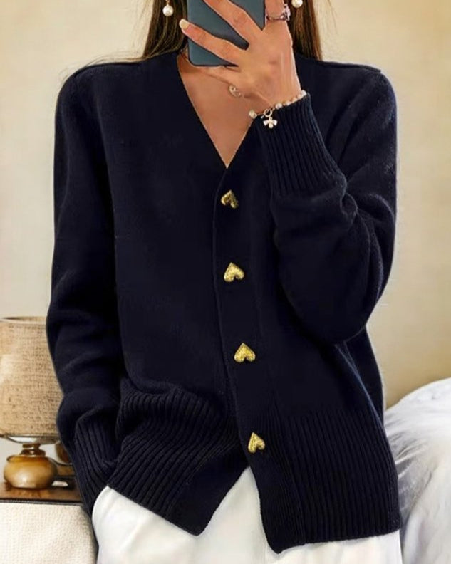 Clara | Elegant Cardigan with Heart-Shaped Buttons