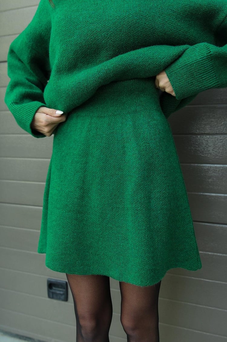 Elsie | Knitted Set (Top + Skirt)